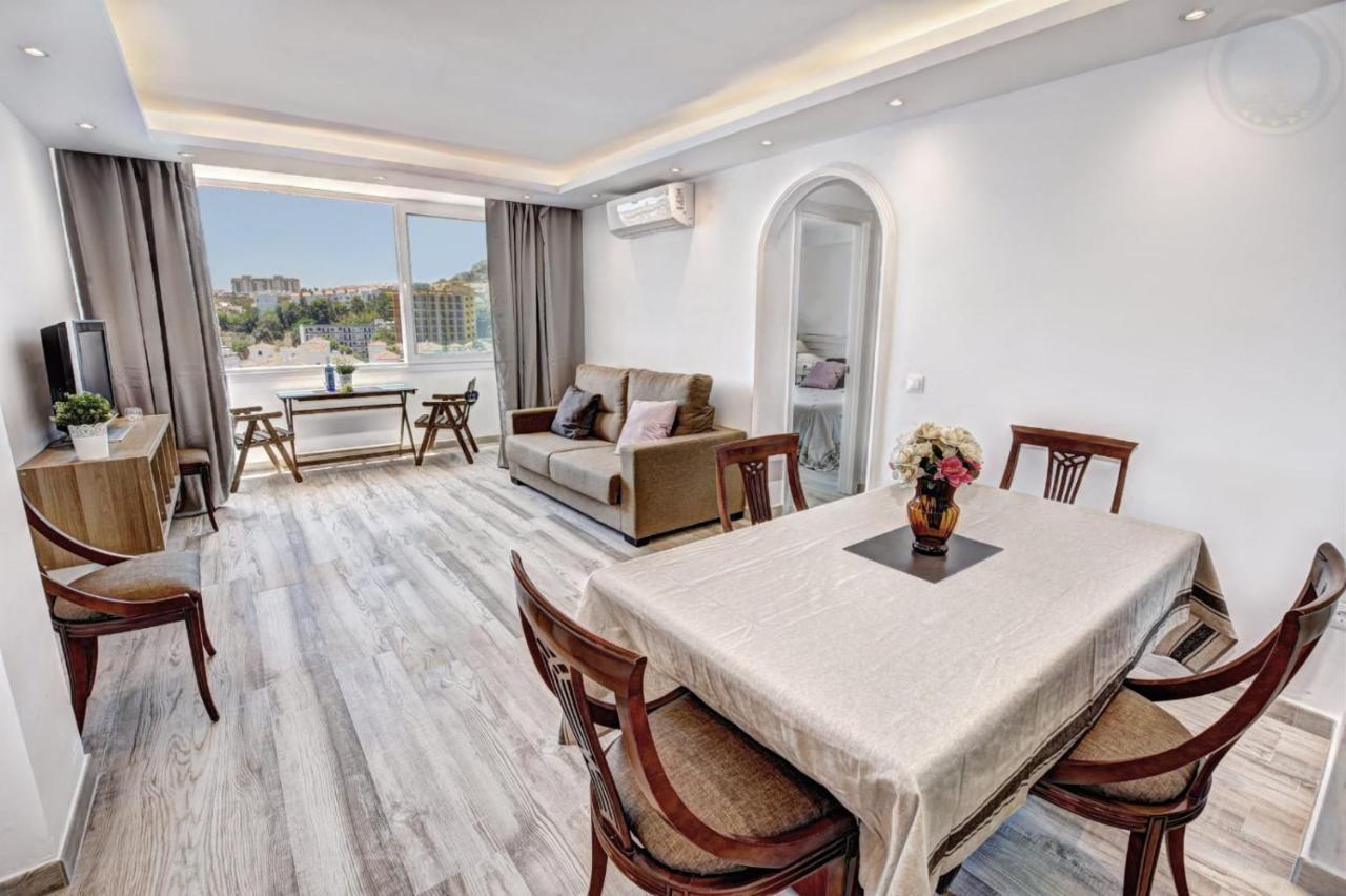 Benalmádena Apartamento amplio, soleado y con vista panorámica a 400 metros de la playa Exterior foto